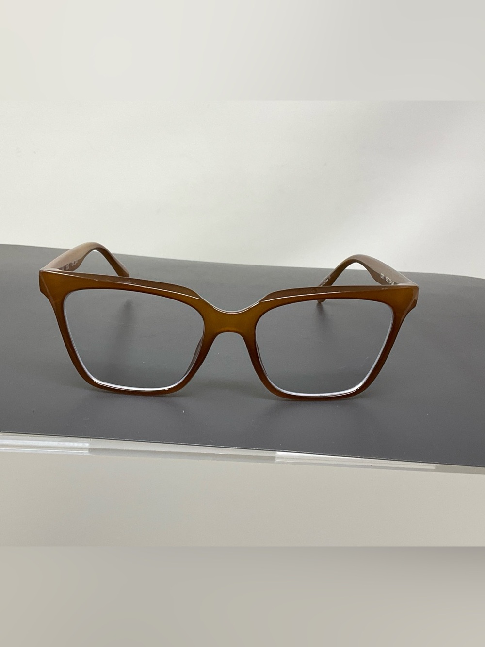Quay Australia CEO Blue Light Glasses scratches